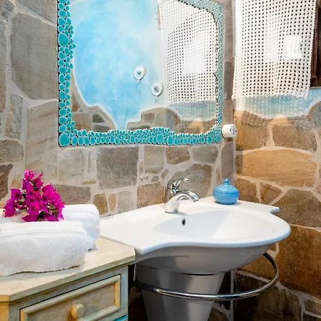 Emeraldway - Il Glicine Apartment